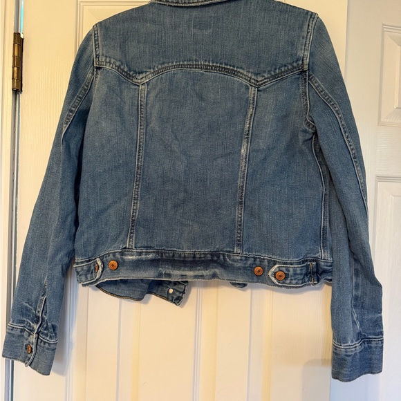 GAP Women’s Blue Denim Jacket - Picture 2 of 4